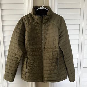 Womens Columbia jacket. Size large